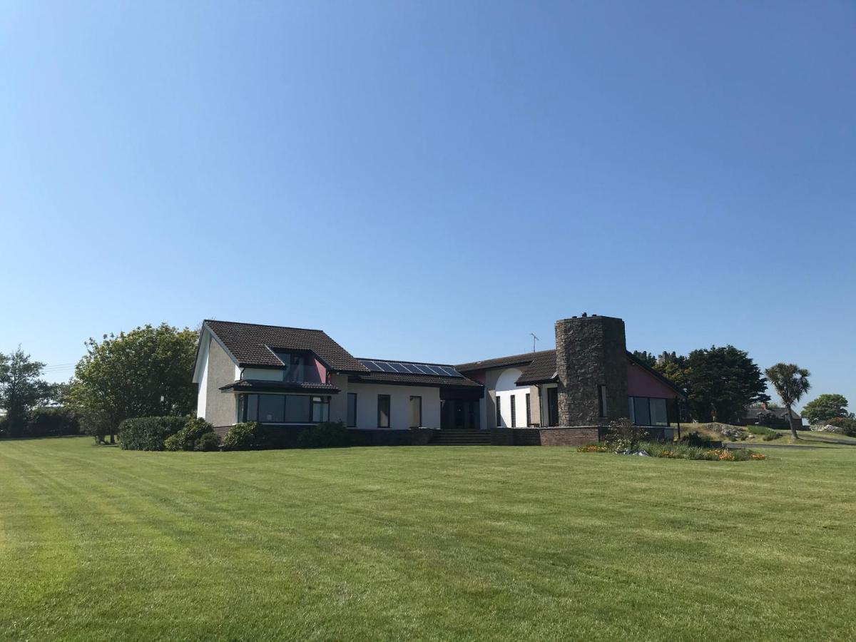 Castlepoint Villa Strangford Exterior photo