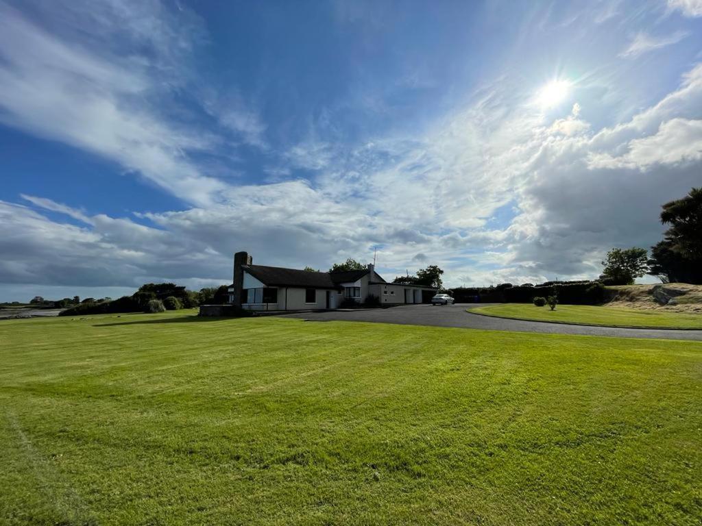 Castlepoint Villa Strangford Exterior photo
