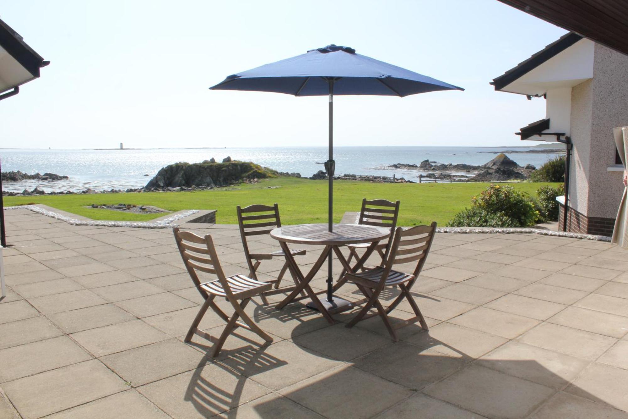 Castlepoint Villa Strangford Exterior photo
